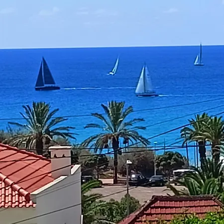 Aldabra - Em Сasa de vacaciones Porto Santo