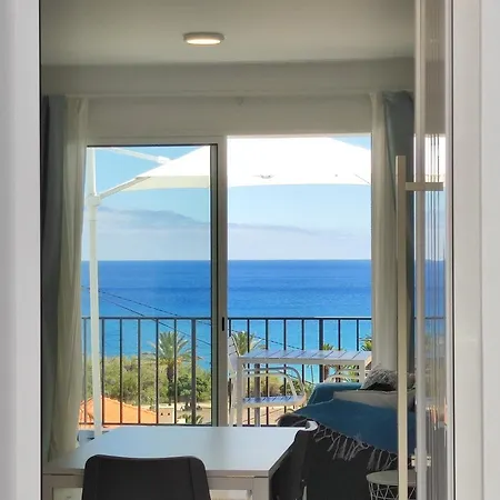 Aldabra - Em Feriehus